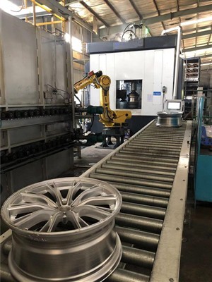 عملية تصنيع العجلة